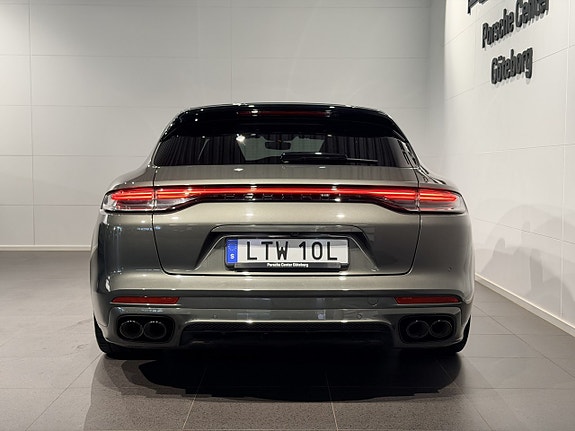 Porsche Panamera 4 7 of 27