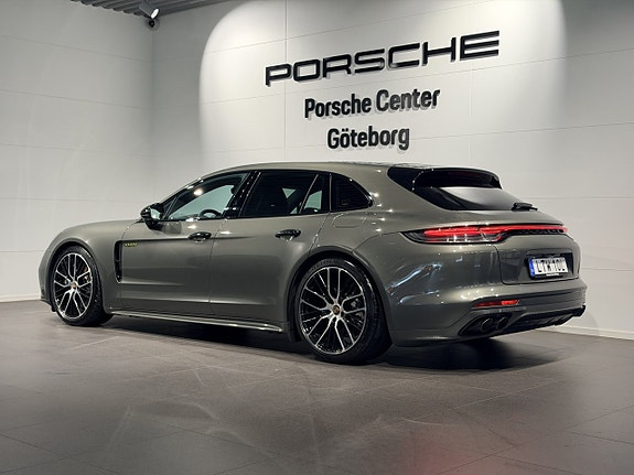Porsche Panamera 4 5 of 27