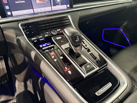 Porsche Panamera 4 21 of 27