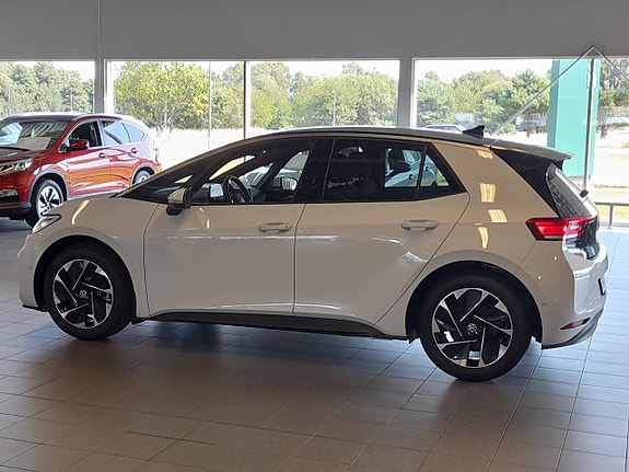 Volkswagen ID.3 4 of 10