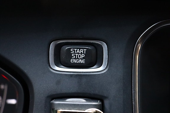 Volvo V40 24 of 27