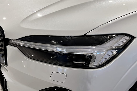Volvo XC60 16 of 18