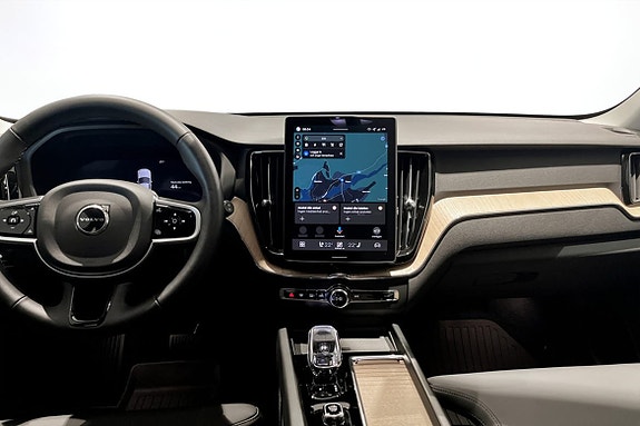 Volvo XC60 4 of 14