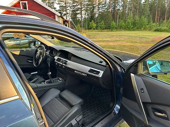 BMW 525i 11 of 15