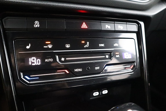 Volkswagen T-Roc 19 of 20