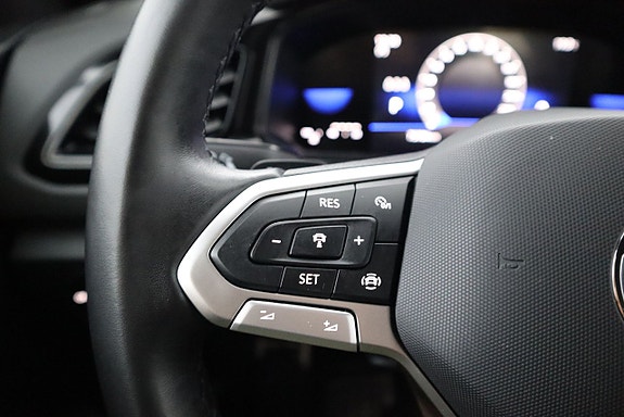 Volkswagen T-Roc 15 of 20