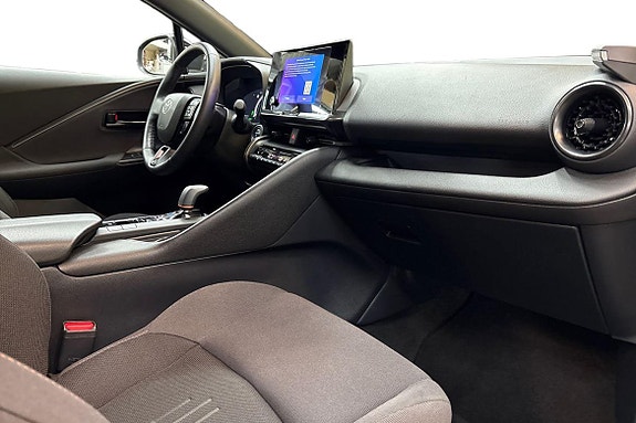 Toyota C-HR 7 of 21
