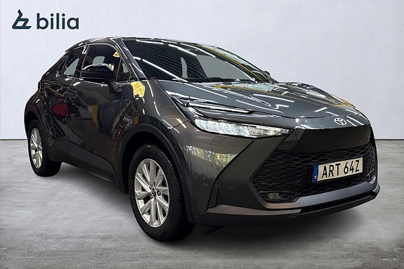 Toyota C-HR 20 of 21