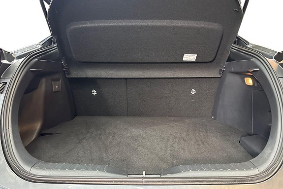 Toyota C-HR 12 of 21