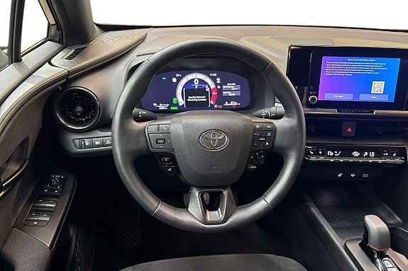 Toyota C-HR 11 of 21