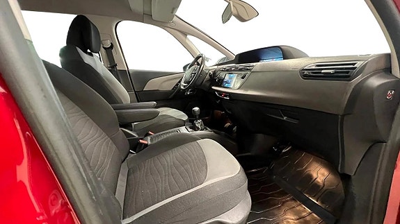 Citroen Grand C4 Picasso 17 of 30