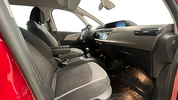 Citroen Grand C4 Picasso 17 of 24