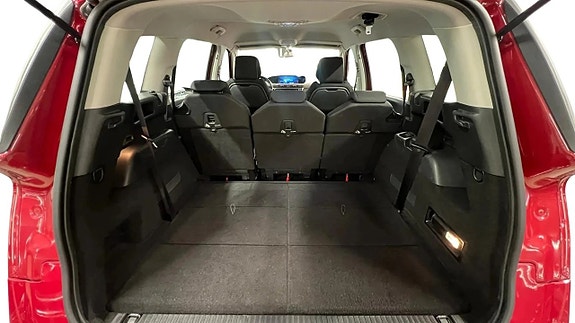 Citroen Grand C4 Picasso 13 of 24
