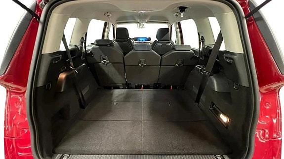 Citroen Grand C4 Picasso 13 of 30