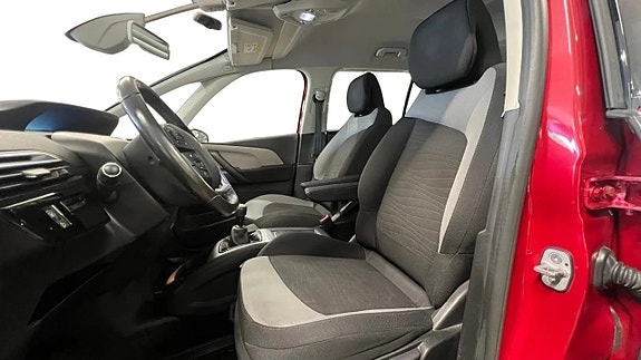 Citroen Grand C4 Picasso 7 of 24