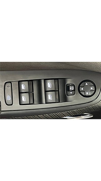 Citroen Grand C4 Picasso 19 of 24