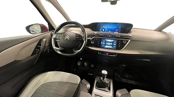 Citroen Grand C4 Picasso 10 of 24