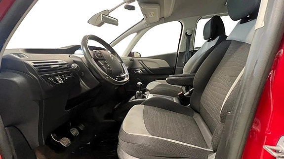 Citroen Grand C4 Picasso 6 of 30