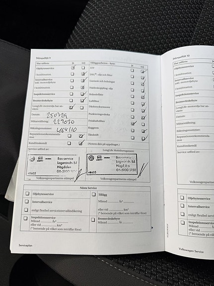 Volkswagen Touran 23 of 27