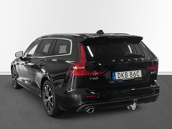 Volvo V60 4 of 15