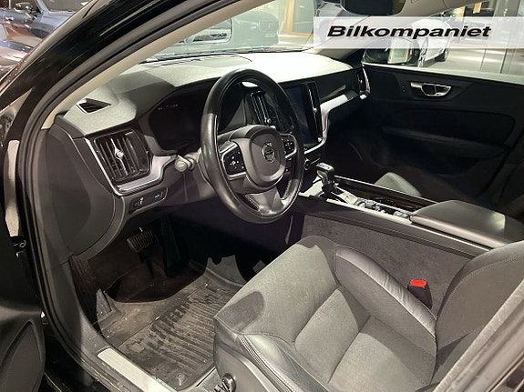 Volvo V60 3 of 15