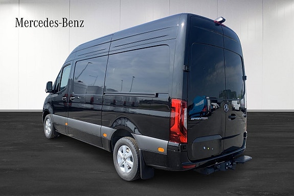 Mercedes-Benz Sprinter 319 4 of 11