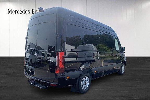 Mercedes-Benz Sprinter 319 3 of 11