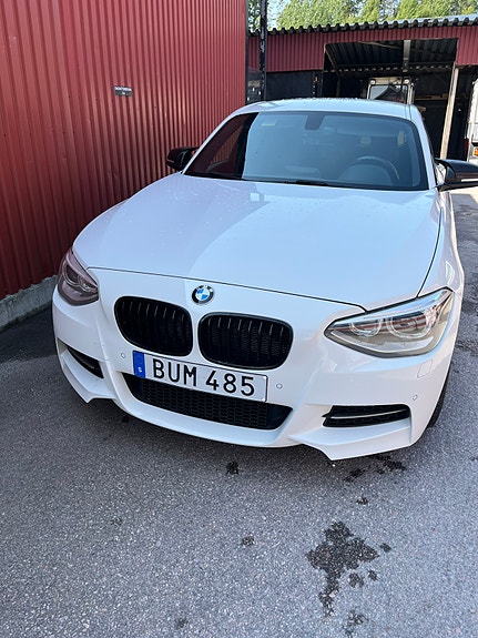 BMW M135i 6 of 17