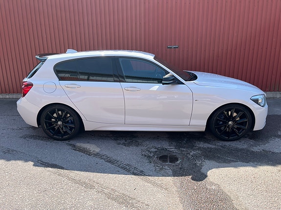 BMW M135i 14 of 17