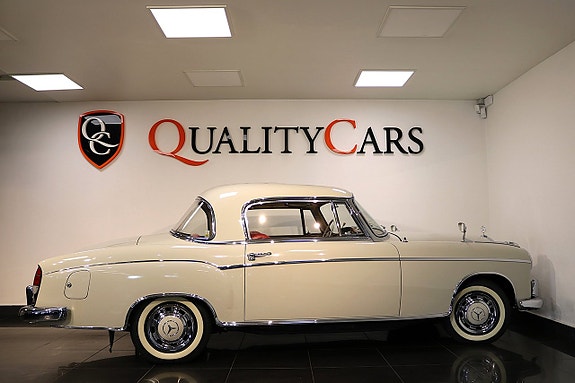 Mercedes-Benz W128 4 of 24