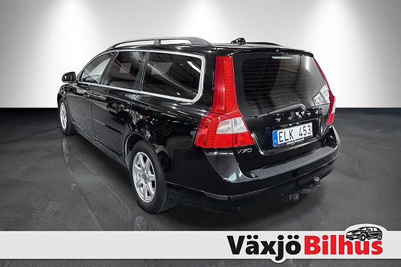 Volvo V70 3 of 14