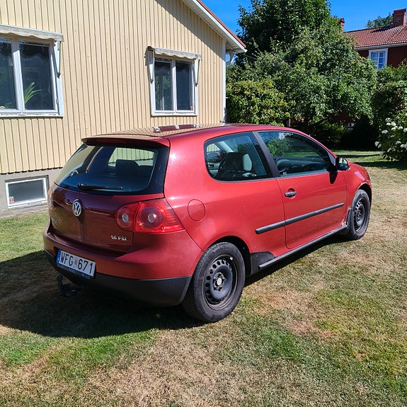 Volkswagen Golf V 6 of 17
