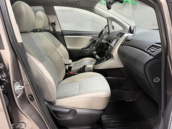 Toyota Verso 10 of 22