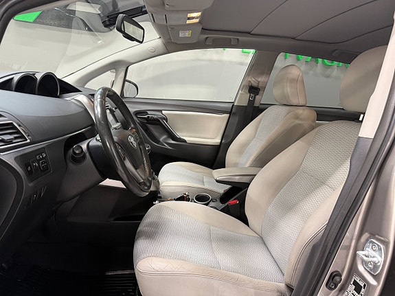 Toyota Verso 9 of 22