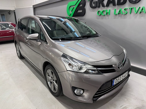 Toyota Verso 7 of 22