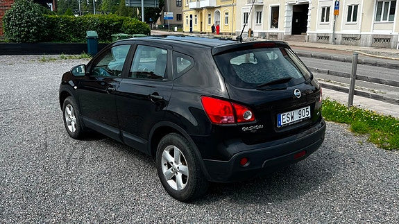 Nissan Qashqai 4 of 7