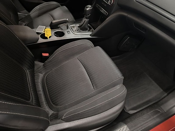 Renault Megane 10 of 10