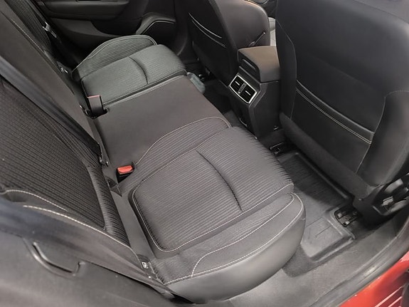 Renault Megane 9 of 10