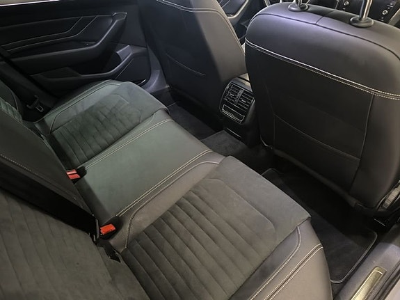 Volkswagen Passat 9 of 10