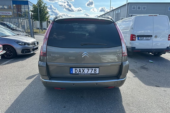 Citroen Grand C4 Picasso 4 of 26