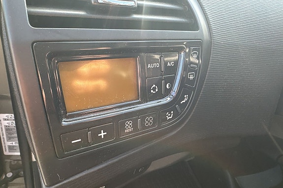 Citroen Grand C4 Picasso 20 of 26