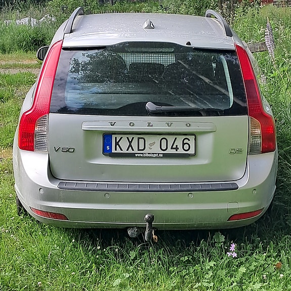 Volvo V50 3 of 7