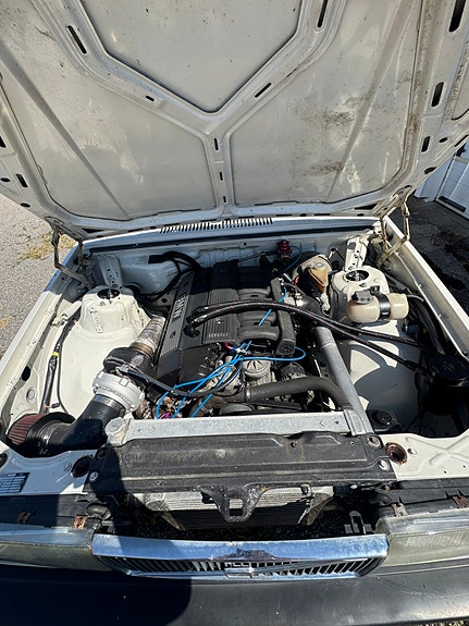 Volvo 740 5 of 7