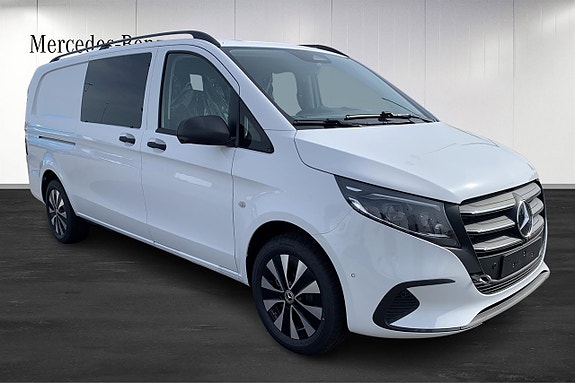 Mercedes-Benz Vito 119 2 of 12