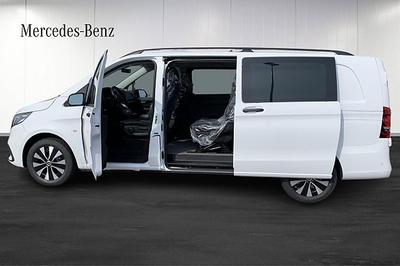 Mercedes-Benz Vito 119 6 of 12