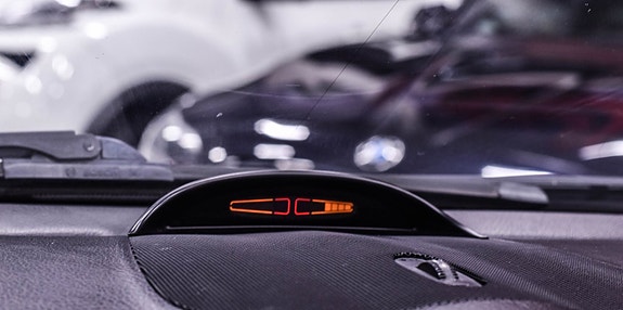 Mercedes-Benz CLK350 8 of 17