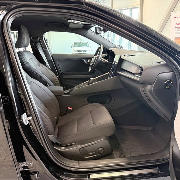 Polestar 2 12 of 21