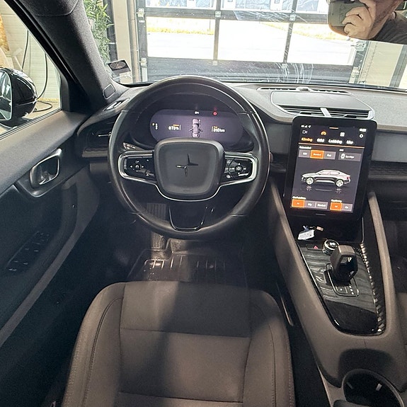 Polestar 2 17 of 21