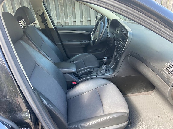 Saab 9-3 5 of 14