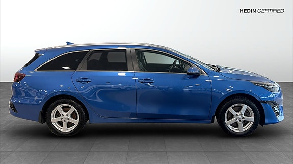 Kia Ceed 4 of 12
